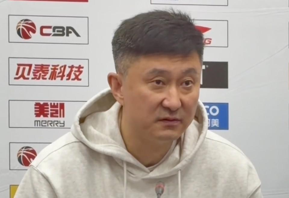 免费直播赛事-杜锋：球员们根本没准备好这场比赛，把比赛想得太简单了
