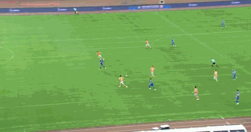 1661693877990042517.gif 斗球直播-【中超】马尔康双响戴维森1射2传 三镇5比1十人深圳